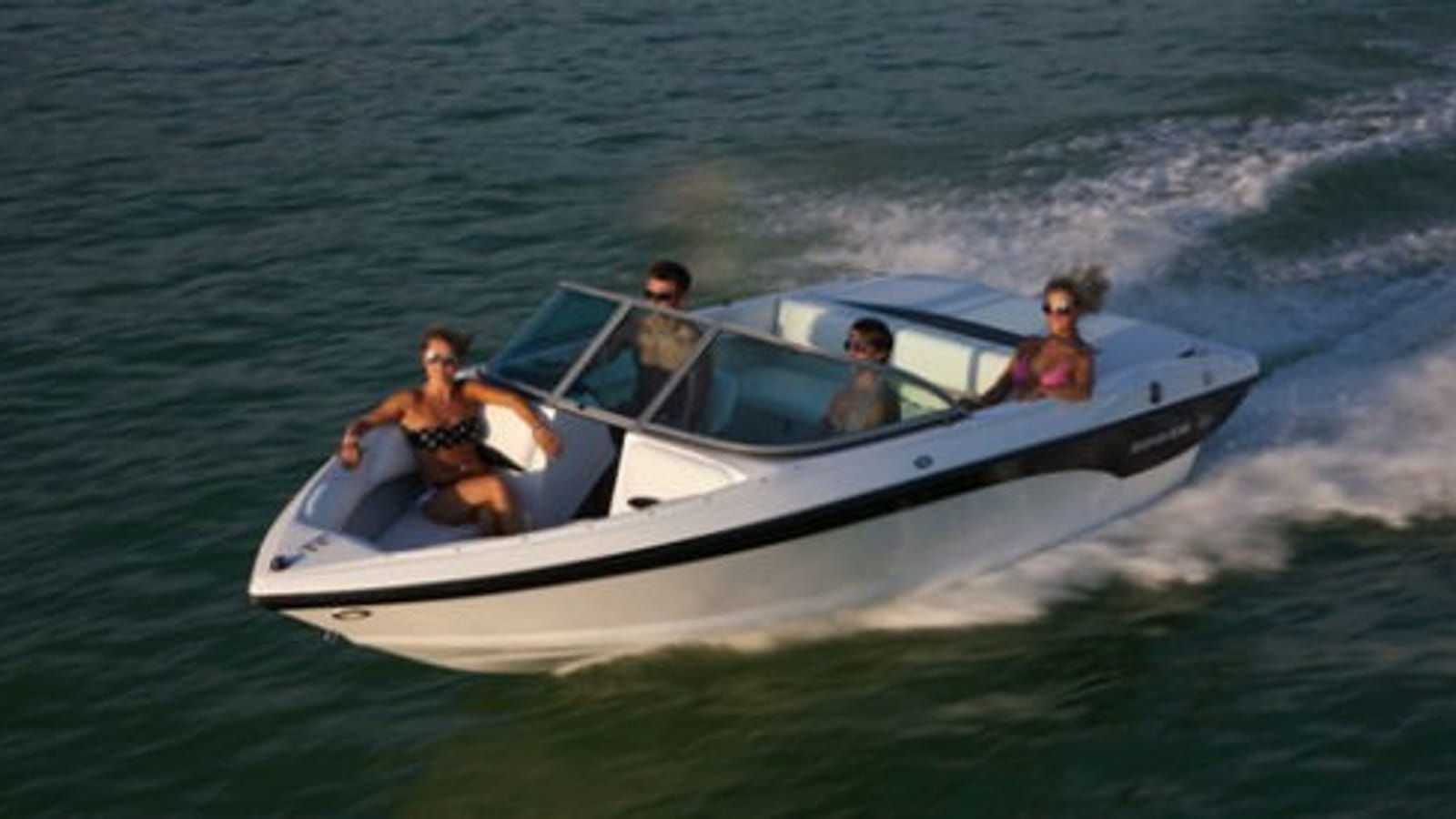 Rent a Rinker 182 Flavia 1998 Openboat at Castellammare di Stabia | Tubber